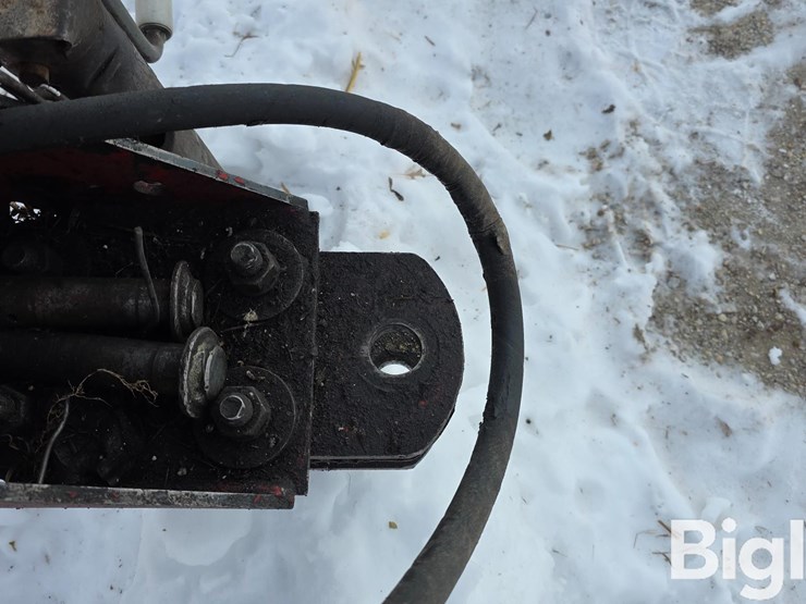 new-holland-499-image-10