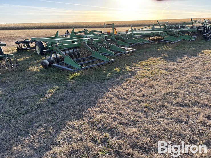 john-deere-637-image-7