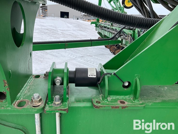 2010-john-deere-1770nt-image-12