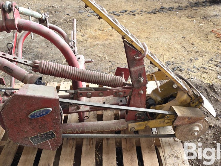 new-holland-451-image-19