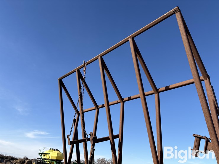 doonan-black-gold-image-18