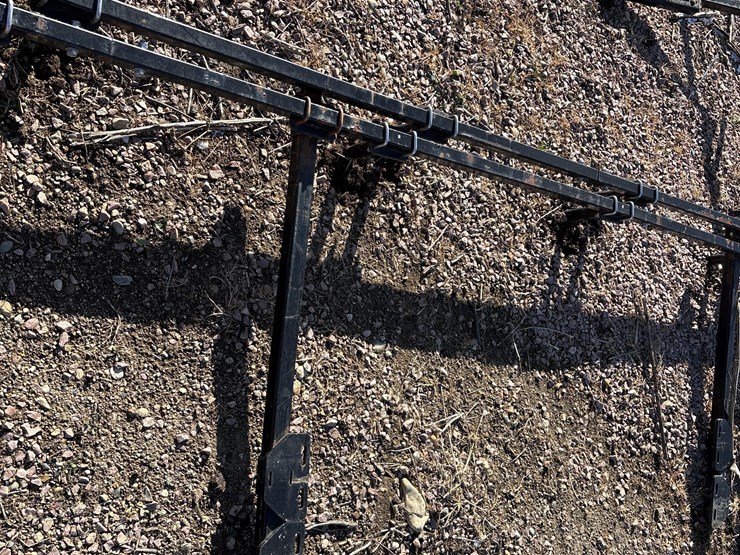 2016-john-deere-4830-image-10