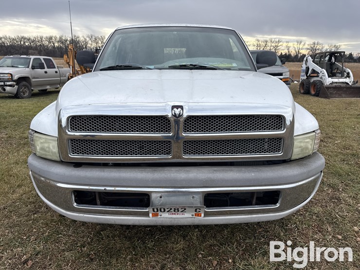 dodge-ram-2500-image-2