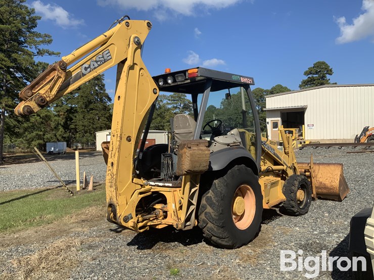 2006-case-580m-image-5