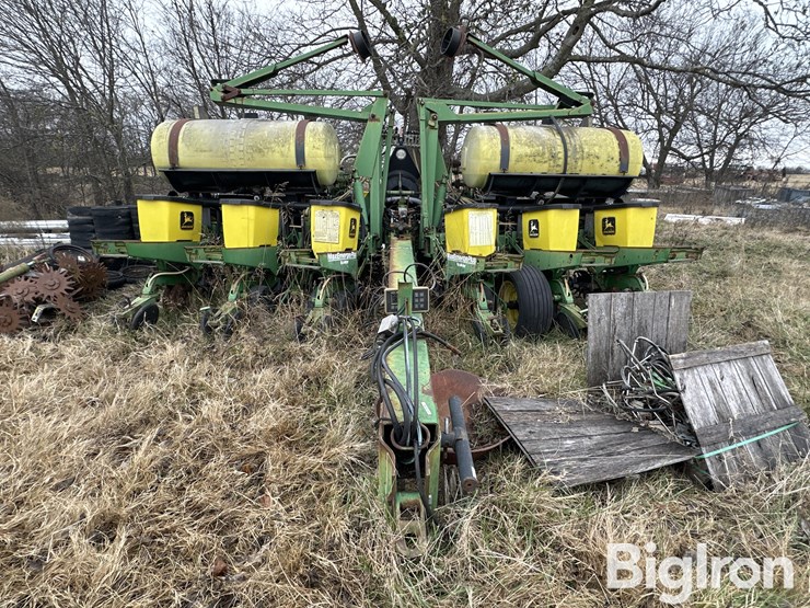 john-deere-1760-image-2