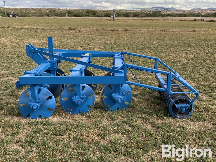 blu-jet-track-master-image-4