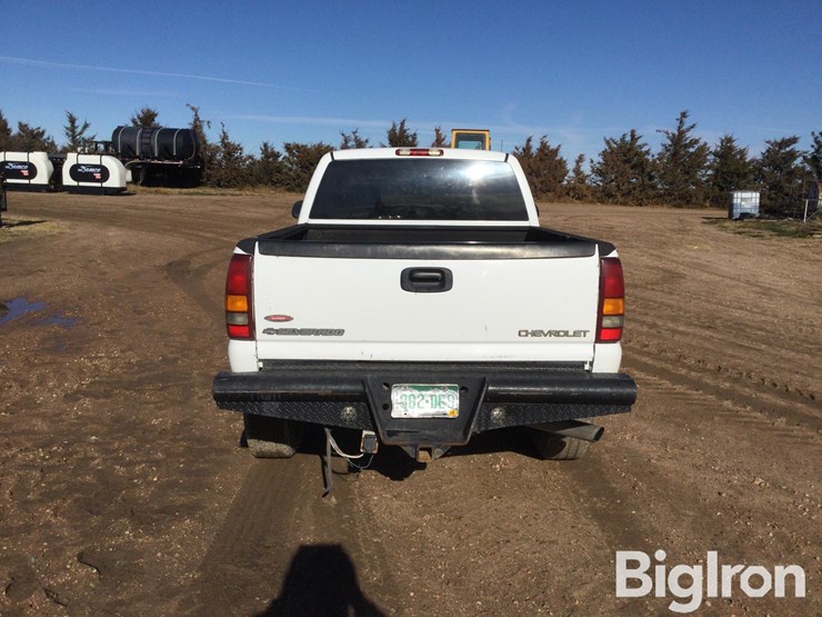 chevrolet-2500hd-image-6