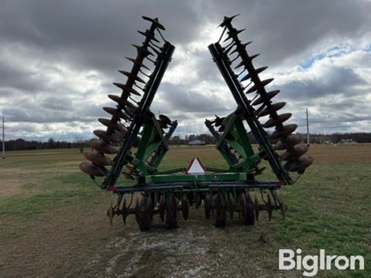 john-deere-630-image-6