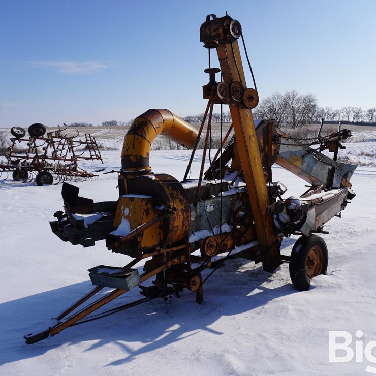 MINNEAPOLIS MOLINE D