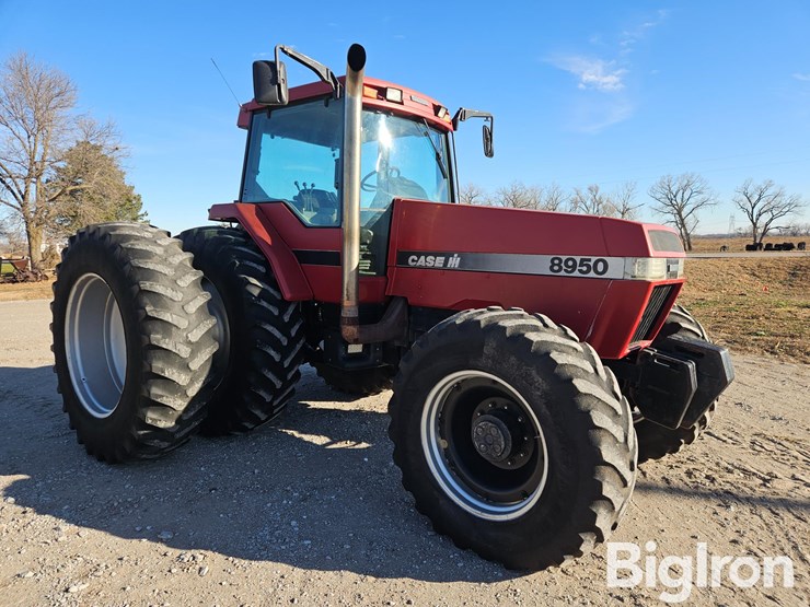case-ih-8950-image-3