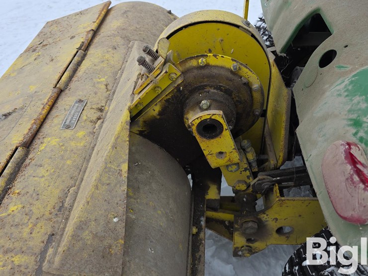 john-deere-140-image-12