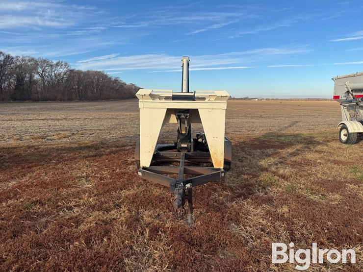 titan-trailer-image-2