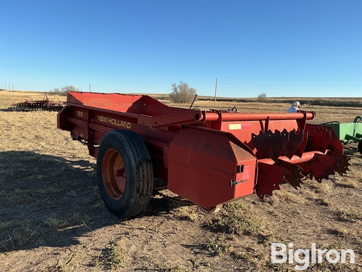 new-holland-155-image-7