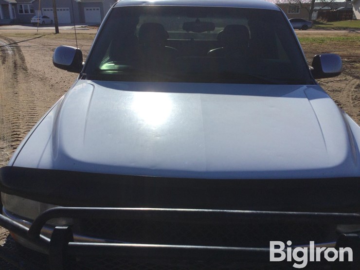 chevrolet-2500hd-image-15