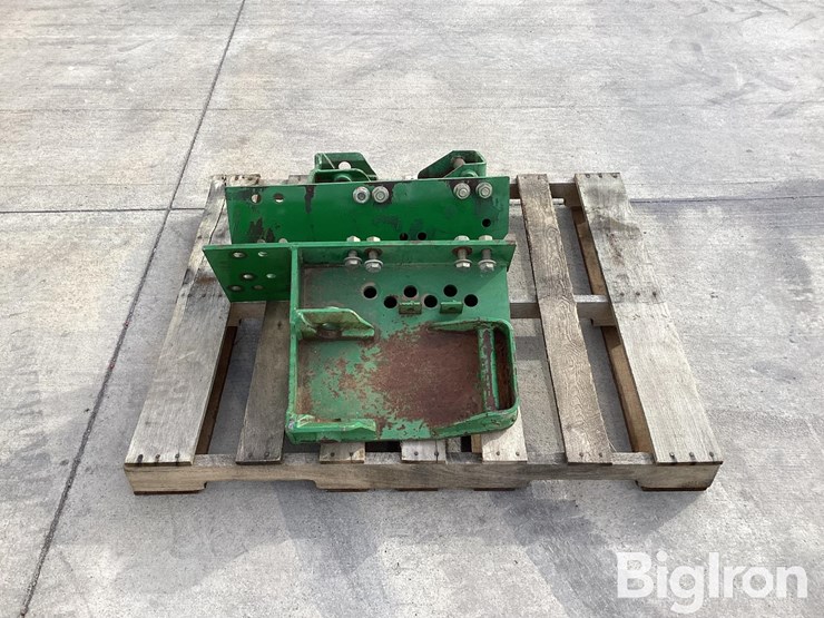 john-deere-725-image-2