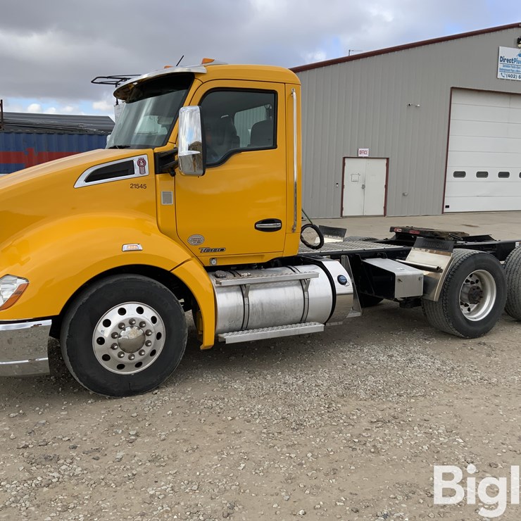 2021 KENWORTH T680