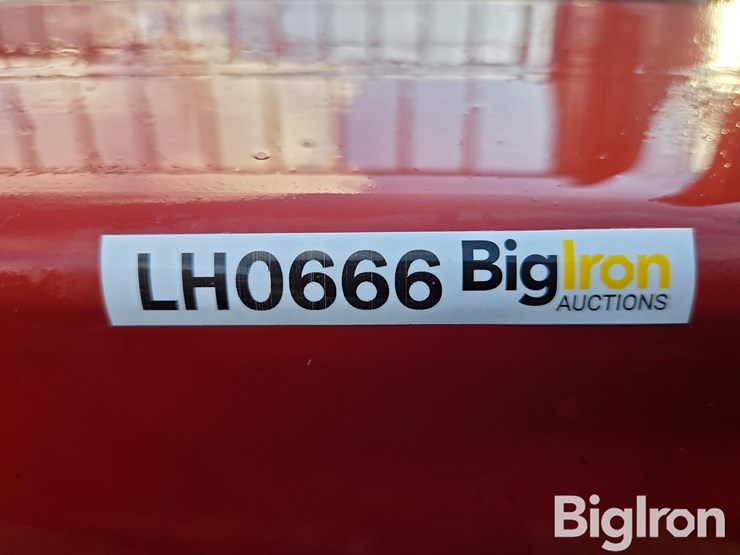 2012-case-ih-3020-image-14