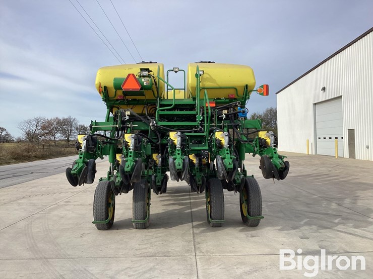 john-deere-1790-image-6