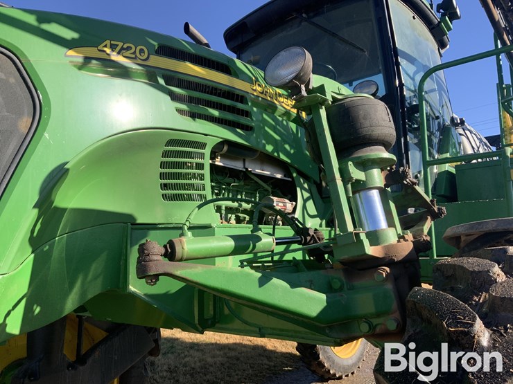 john-deere-4720-image-10