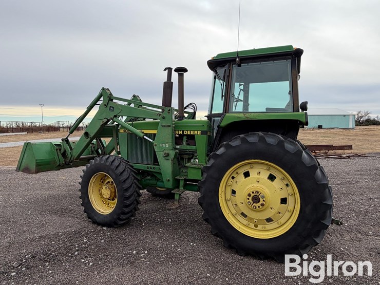 john-deere-4055-image-4