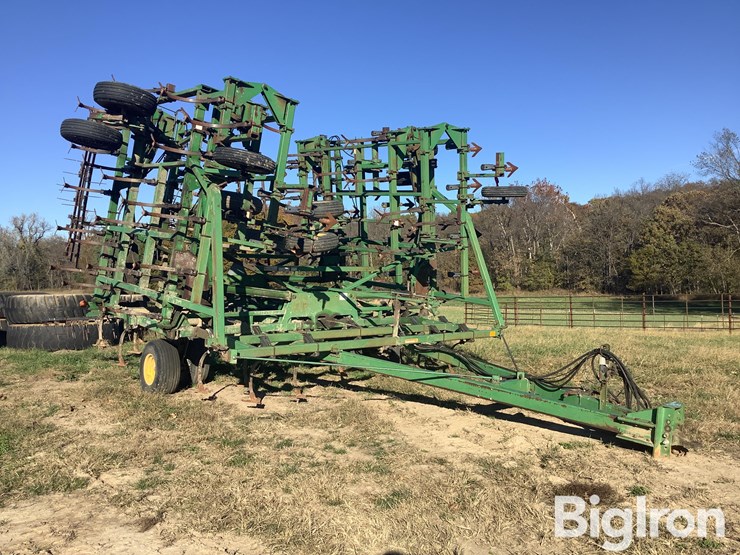 john-deere-985-image-3