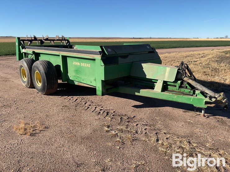 john-deere-785-image-3