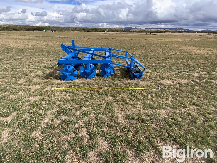 blu-jet-track-master-image-17