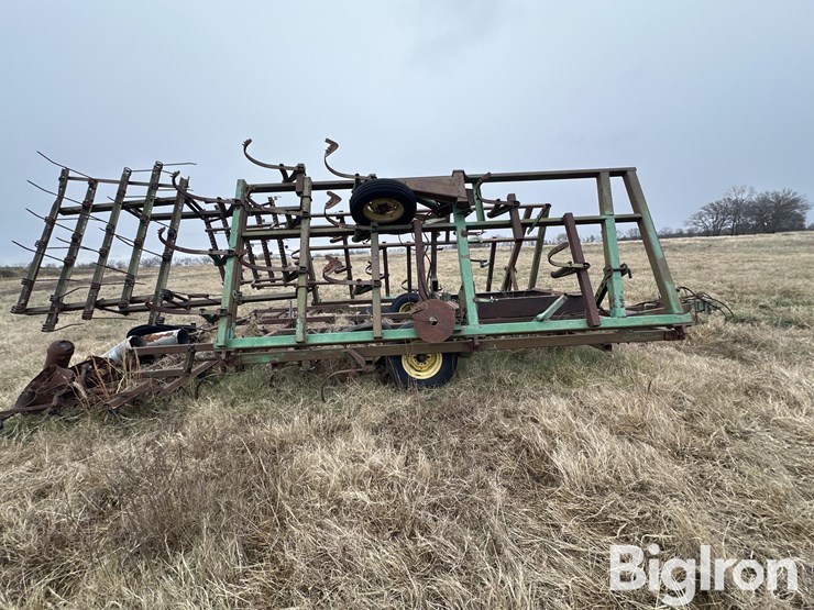 1985-john-deere-722-image-4