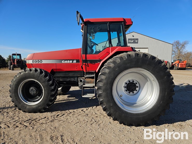 case-ih-8950-image-9