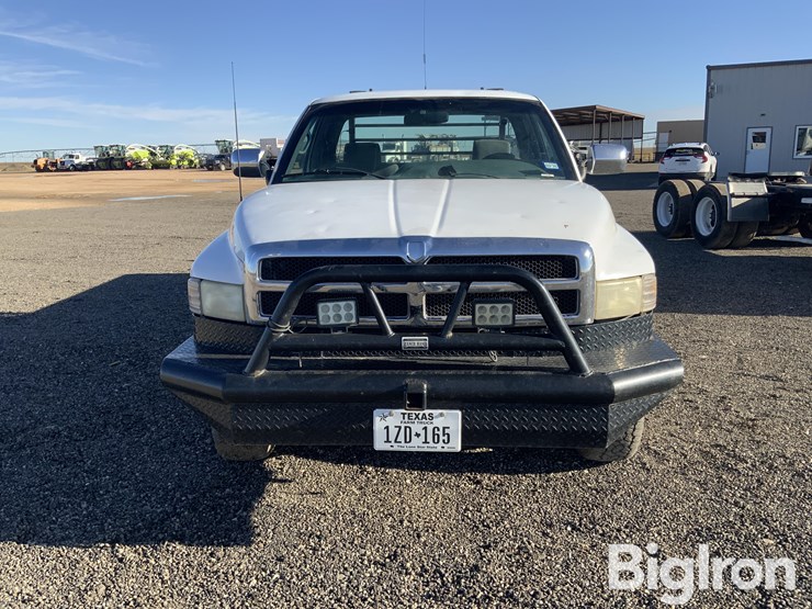 dodge-ram-2500-image-2