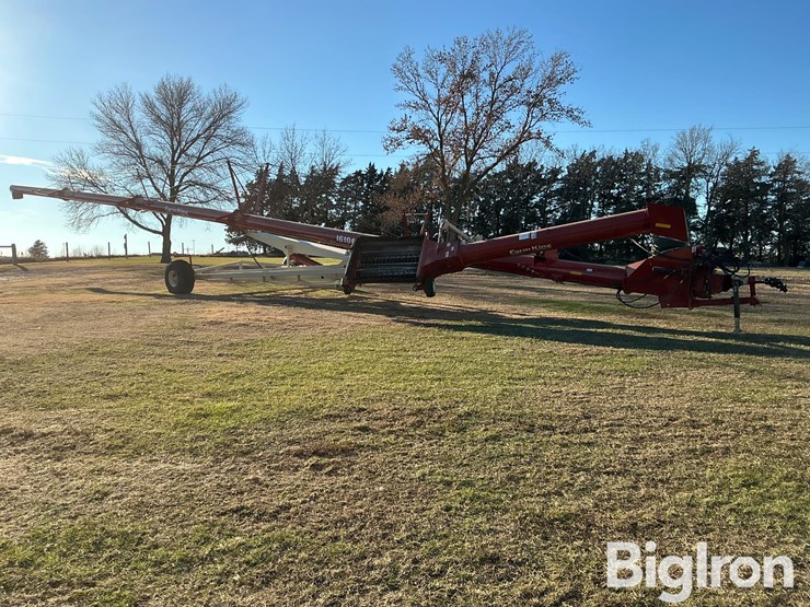 buhler-farm-king-16104-image-3