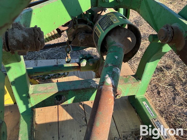 john-deere-350-image-11