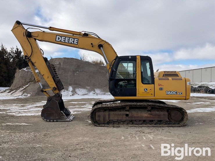 deere-160c-lc-image-8