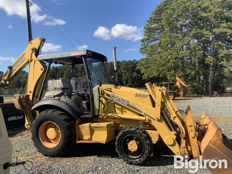 2006-case-580m-image-4