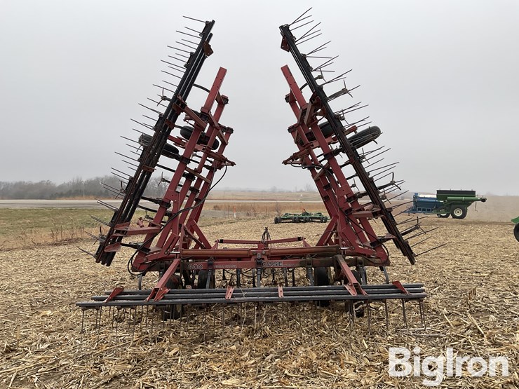 case-ih-4800-image-6