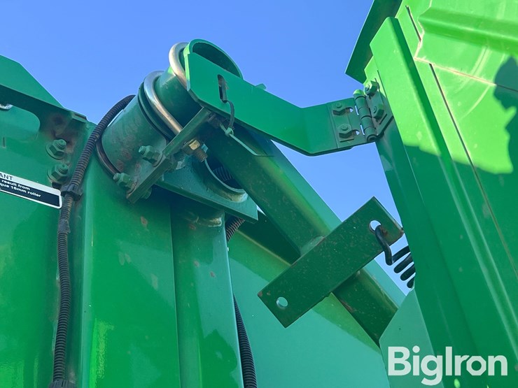 john-deere-567-image-16