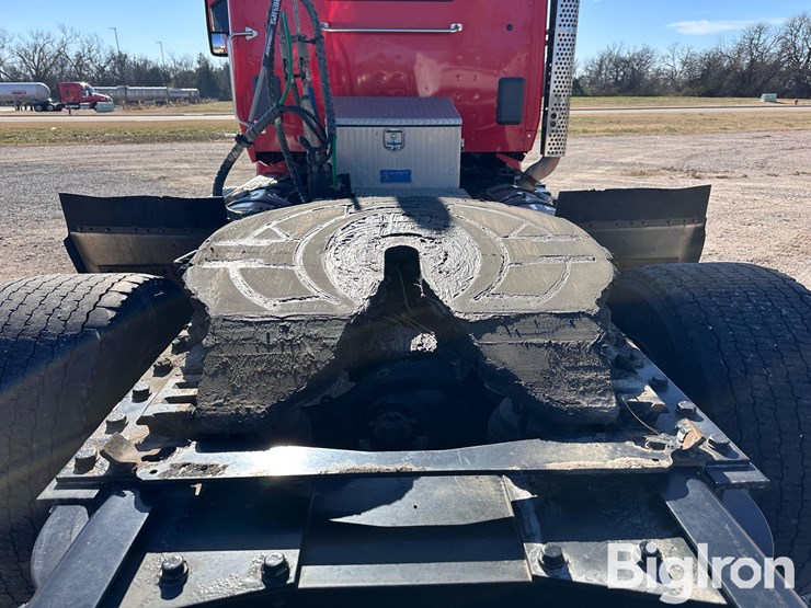 2019-kenworth-t680-image-20