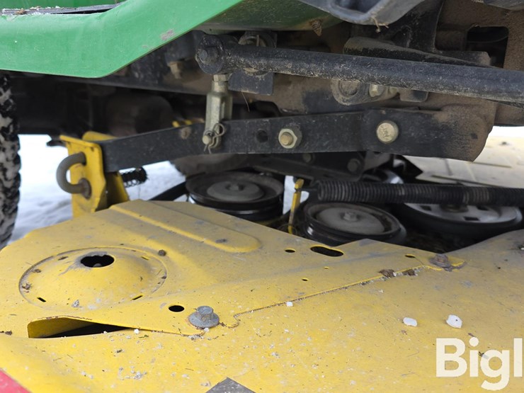 john-deere-425-image-10