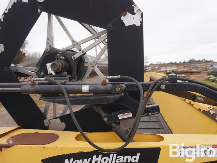 2007-new-holland-30-image-12