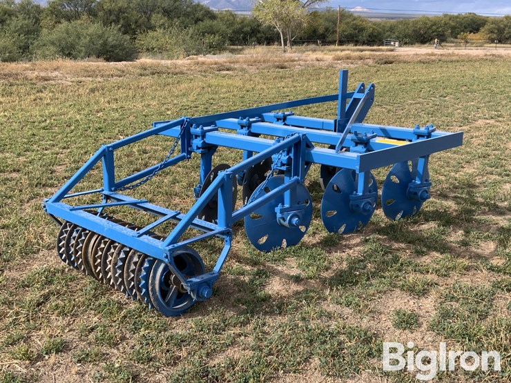 blu-jet-track-master-image-1