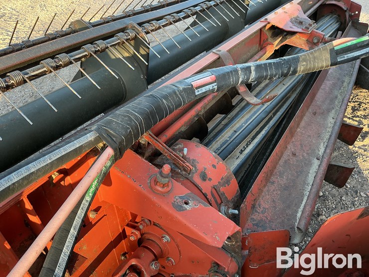 1992-hesston-8400-image-18