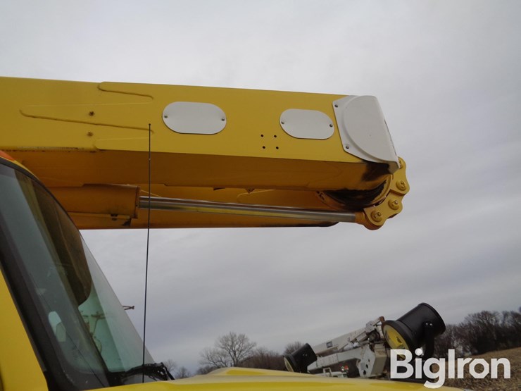 2007-international-7400-image-14