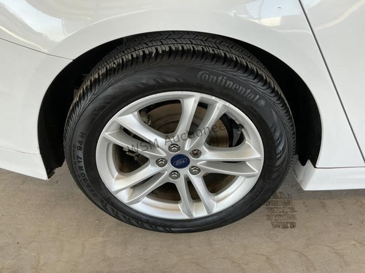 2018-ford-fusion-hybrid-s-sdn-image-8