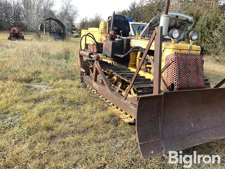 international-t6-image-3