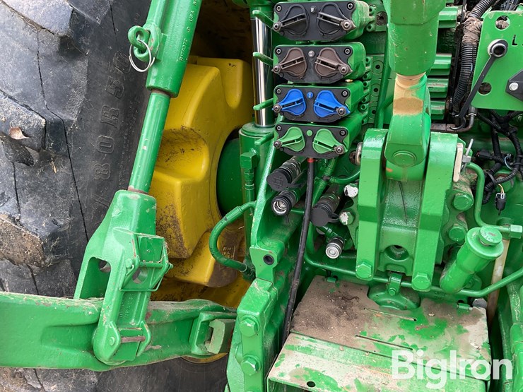 john-deere-8345r-image-19