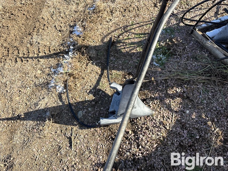 2016-john-deere-4830-image-18