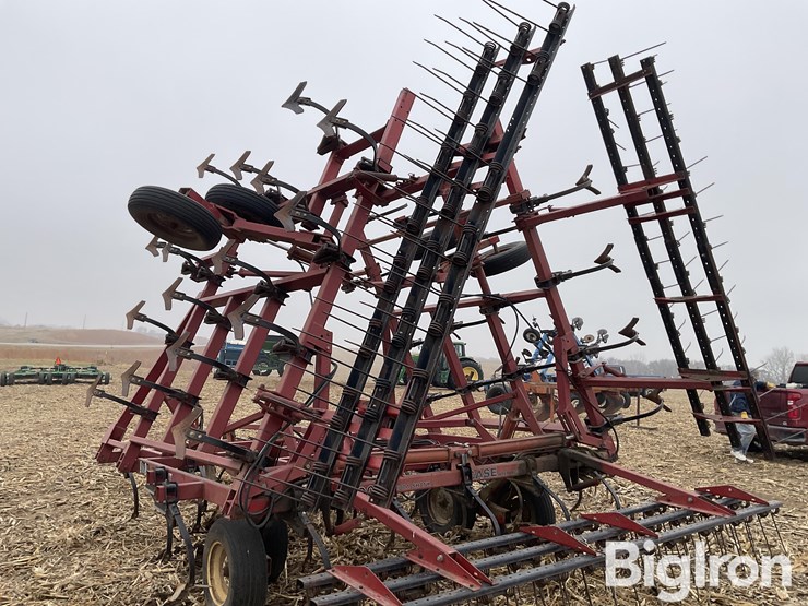 case-ih-4800-image-19