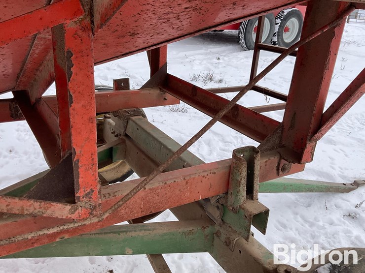 john-deere-1065-image-11