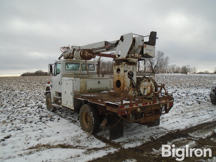 freightliner-fl70-image-7