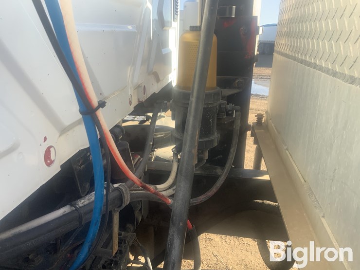 international-8600-image-19